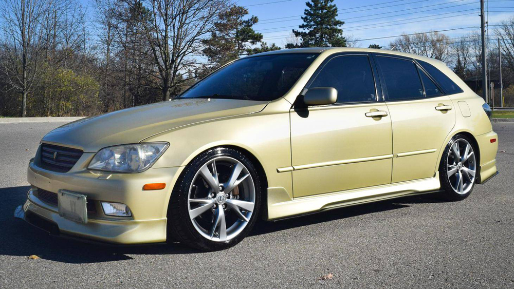 2002 Lexus IS300 SportCross