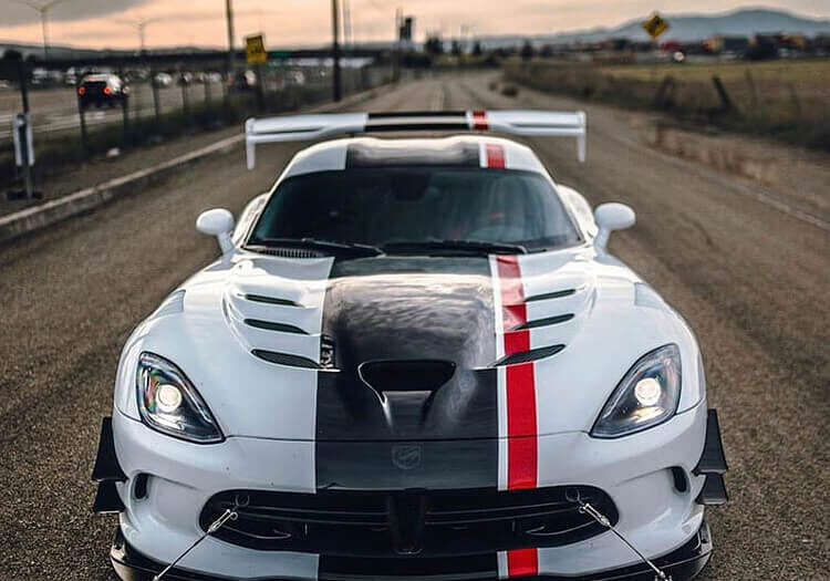 Dodge Viper ACR White Square